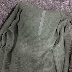 Men’s Lululemon Hoodie